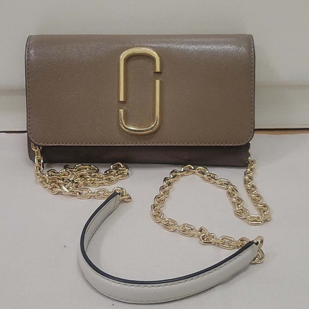 Marc Jacobs crossbody clutch bag